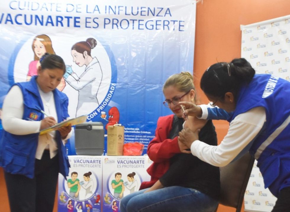 Infecciones respiratorias y posible brote de Covid mantienen alerta al Sedes