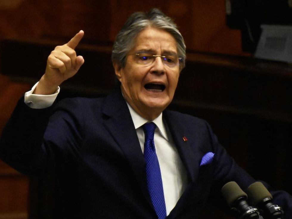 Presidente de Ecuador, Guillermo Lasso, firma 'muerte cruzada' y disuelve el Parlamento