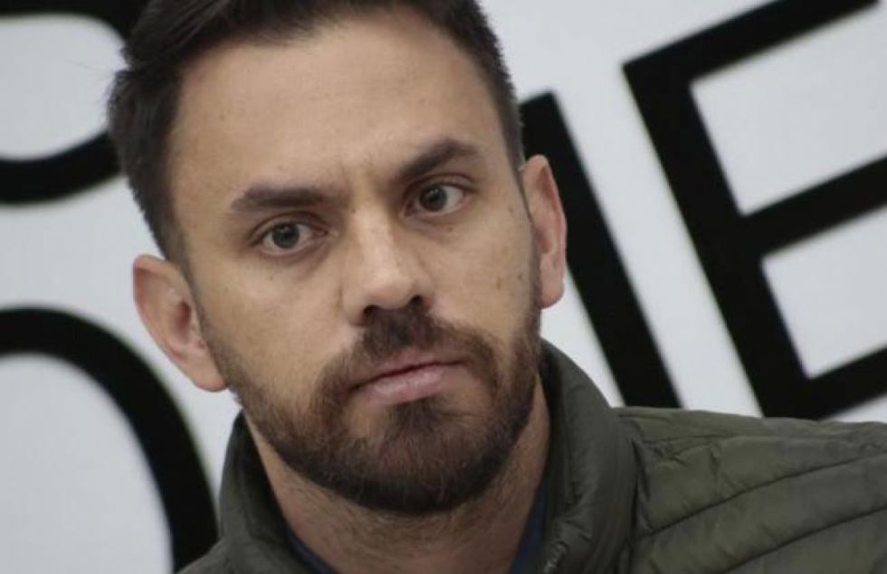 Dueño de auto robado en Chile dice a Del Castillo que cumpla su palabra de devolver de inmediato el vehículo