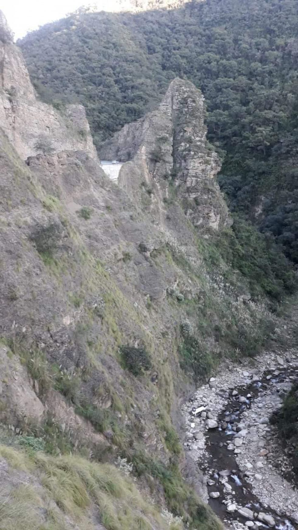 Lugar donde el vehículo se embarranca