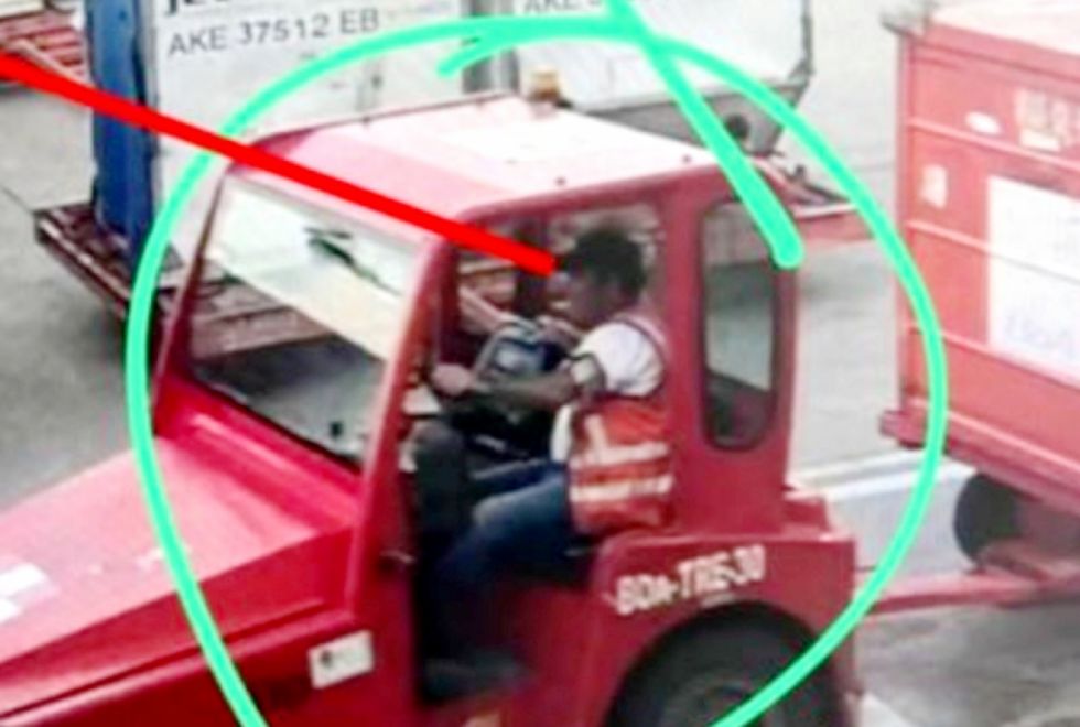 El operador de un remolque de BoA es encarcelado tras ser implicado en el ‘narcovuelo’ a España