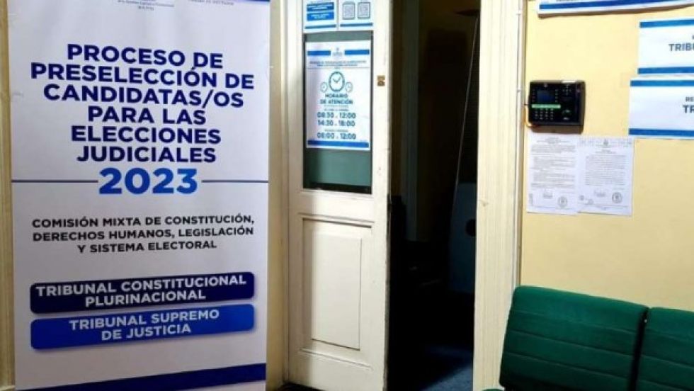 Arce promulga Ley Corta para elecciones judiciales que define la reducción de los plazos