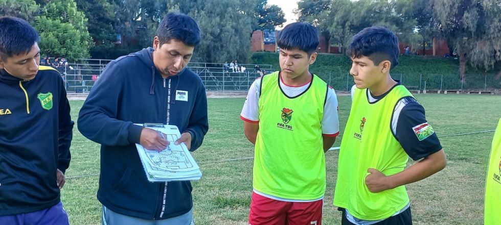 ATF confirma que Horacio Pacheco continuará como seleccionador de Tarija 