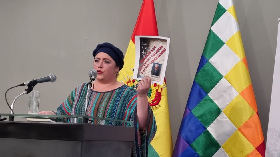 El Gobierno tilda de ‘retrógrada’ la propuesta de Sánchez de Lozada y asegura que el neoliberalismo no volverá