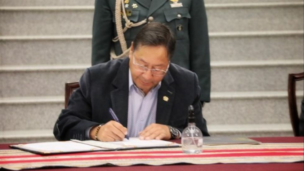 Oposición y evistas al Gobierno: la corrupción no es un problema de leyes, sino de personas