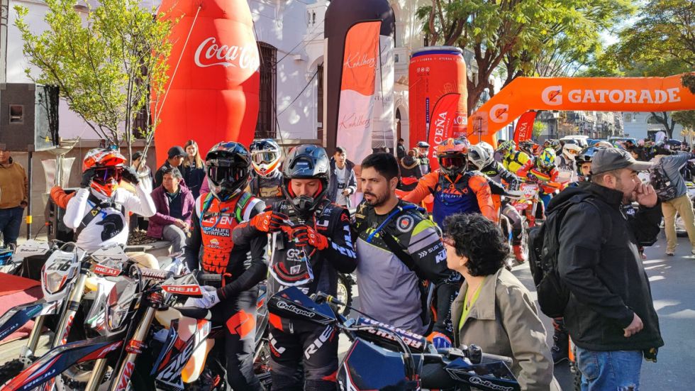 Motociclismo enduro internacional en Tarija: Mañana la competencia