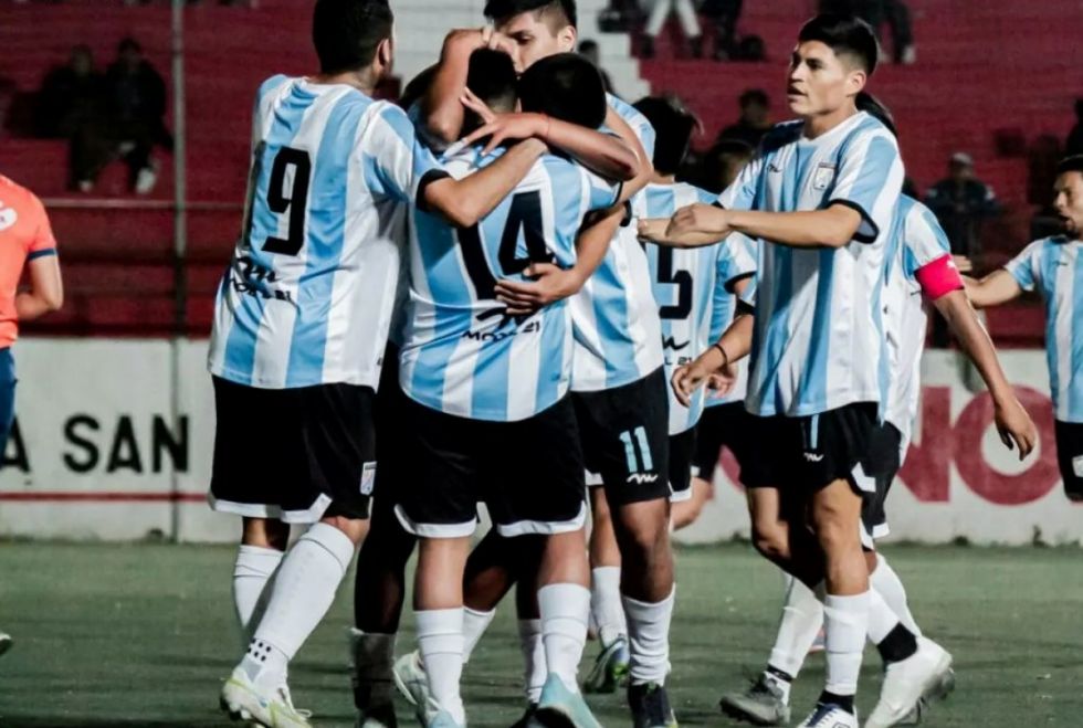 Ciclón y un partido “vital” en la Copa Simón Bolívar