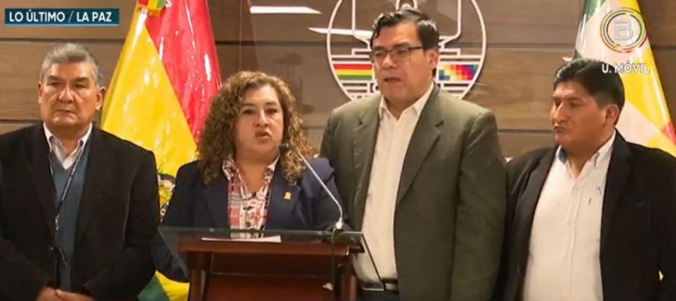 Cámara de Diputados y Senado revocan incremento salarial tras críticas públicas
