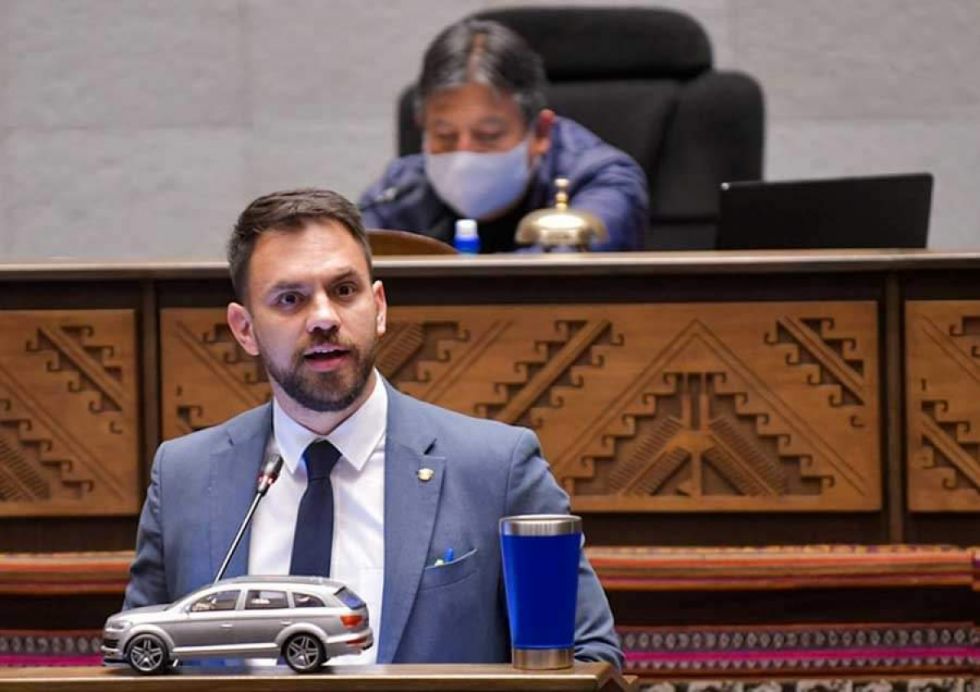 Asamblea Legislativa censura a ministro Del Castillo 