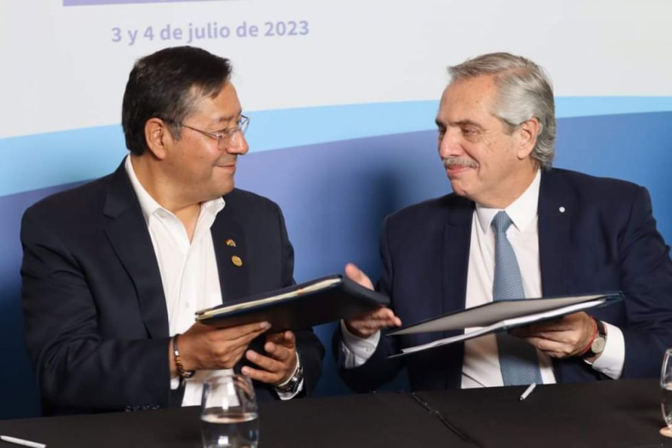 Argentina y Bolivia firman acuerdos de cooperación en temas de salud, seguridad y energía 