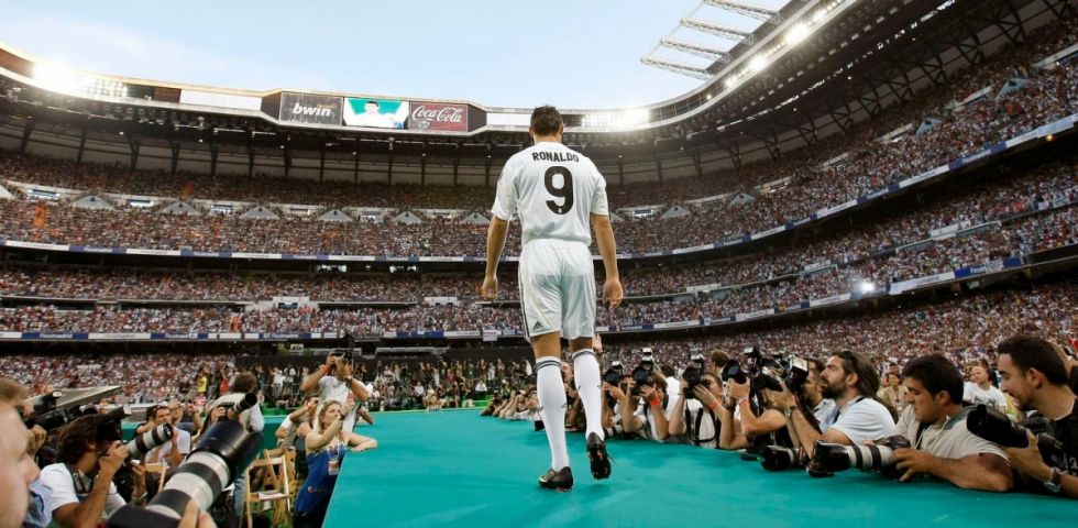 Día de nostalgia en el madridismo: Se cumplen  14 años de la presentación de una leyenda 