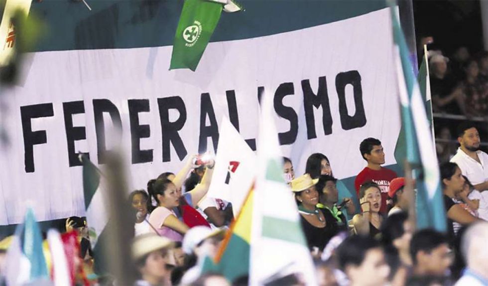 Socializan el federalismo como corriente a instaurar el 2025