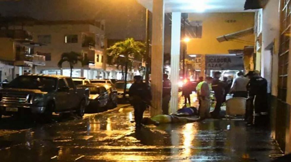 Dos masacres en Ecuador dejan 10 muertos