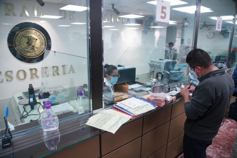 Montenegro: Hay dólares en la economía