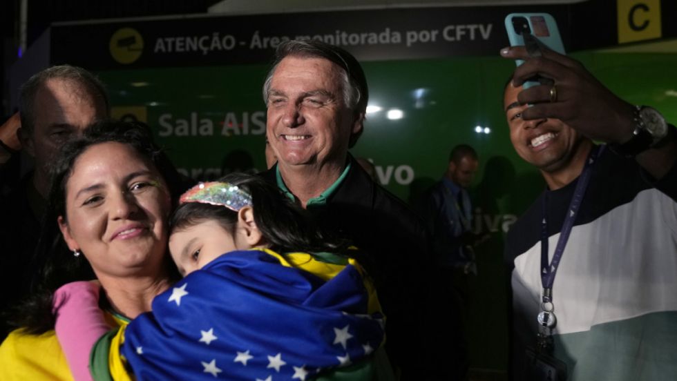 Jair Bolsonaro testifica ante la Policía Federal