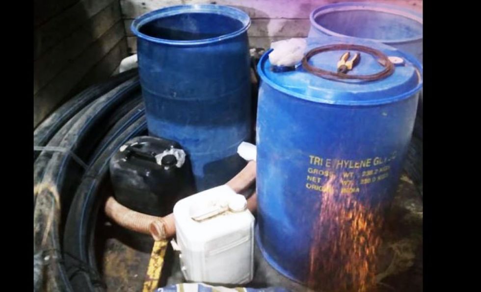 Incautan más de 500 litros de gasolina destinada al comercio ilegal en Tarija