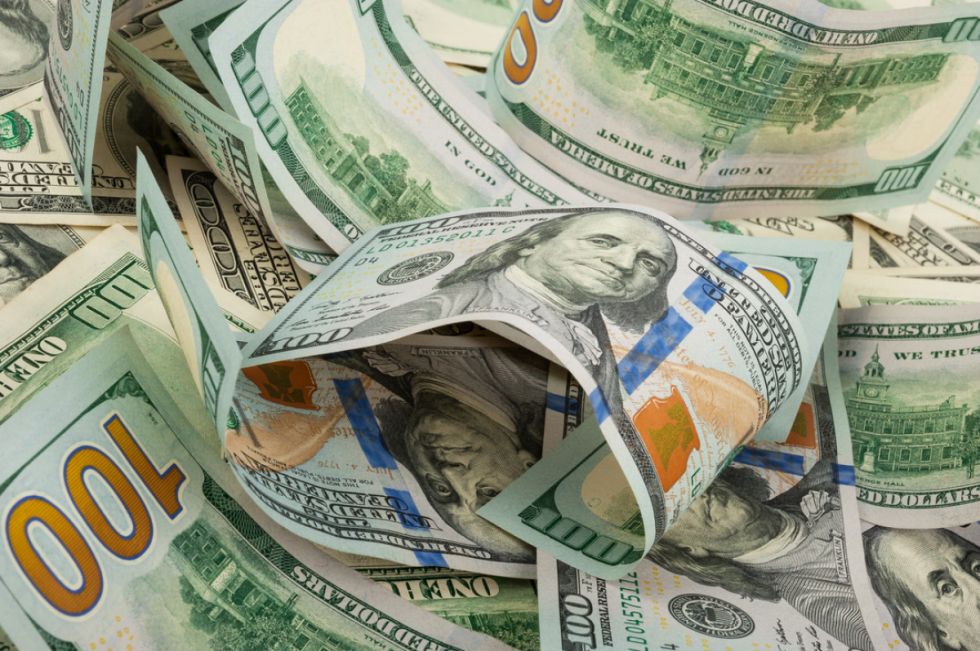 ¿Qué factores favorecen y frenan la desdolarización?