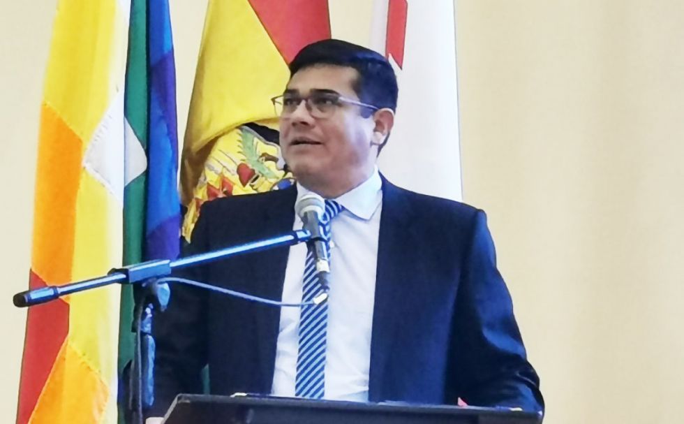 Federación de municipios lanza advertencia a parlamentarios que bloquean créditos: ‘vamos a ser muy contundentes’