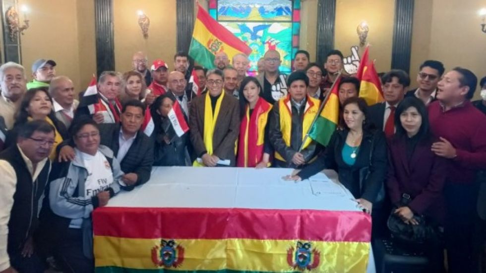 Presentan nueva alianza política de partidos tradicionales con miras al 2025 y ganar al MAS