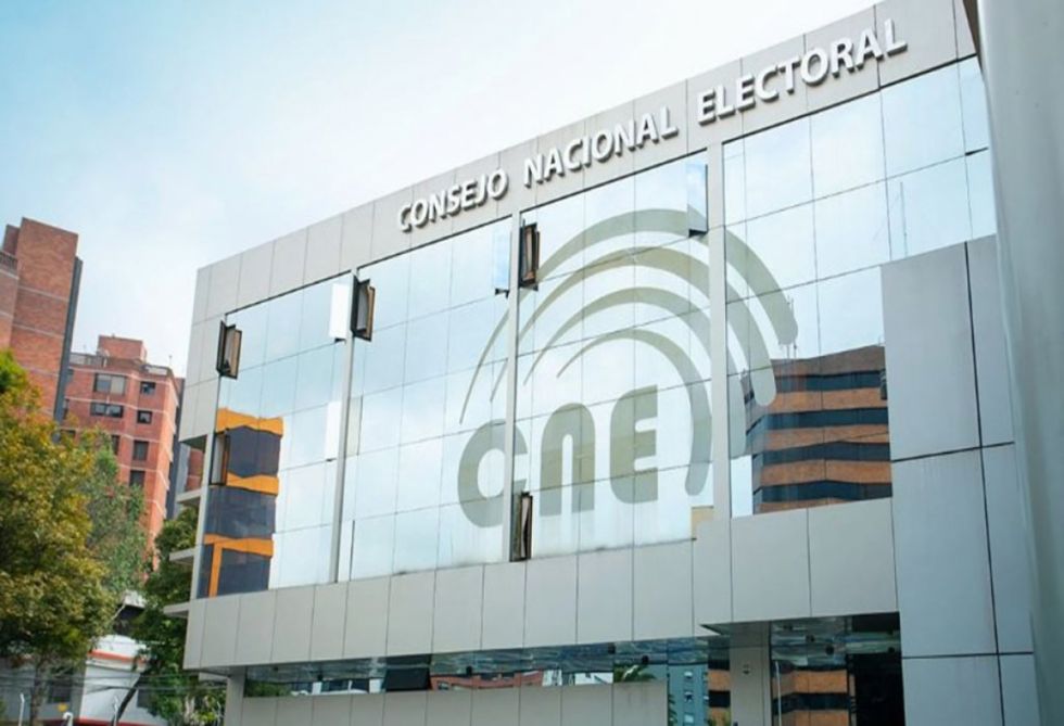 Ecuador: piden ejecutar conteo rápido en comicios