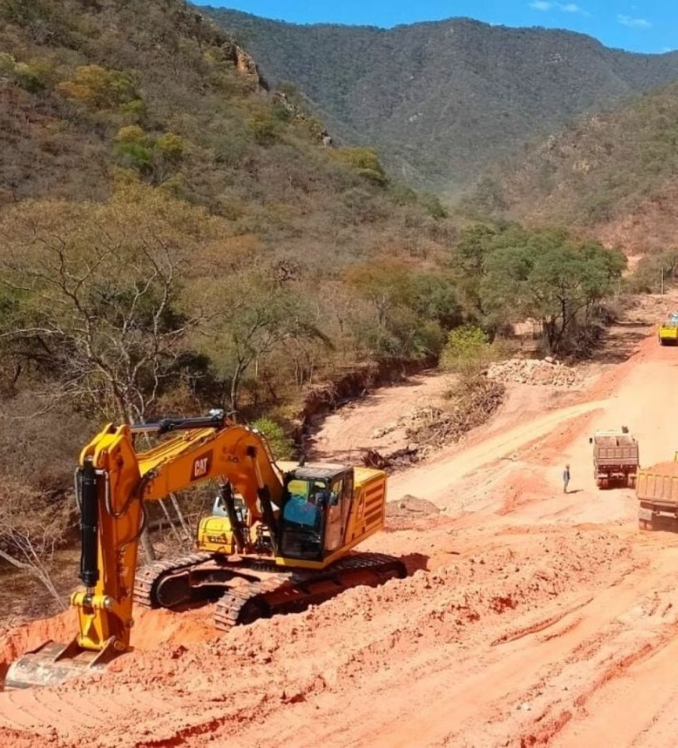 Cívicos del Chaco anuncian paro por 6 obras camineras