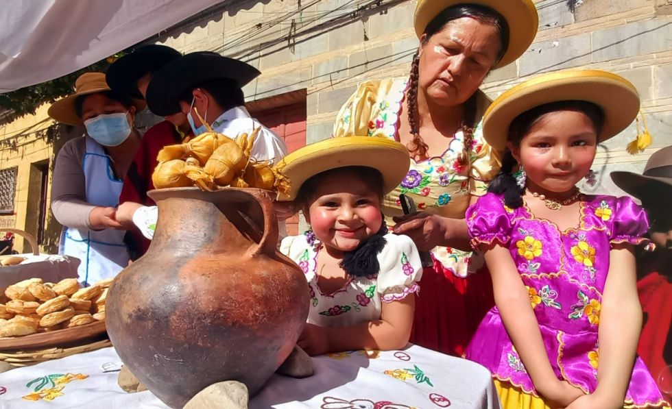 Santa Anita: 900 feriantes estarán presentes en la calle Cochabamba