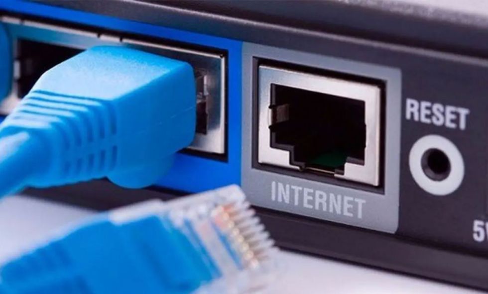 Internet fijo alcanza al 55% de los domicilios
