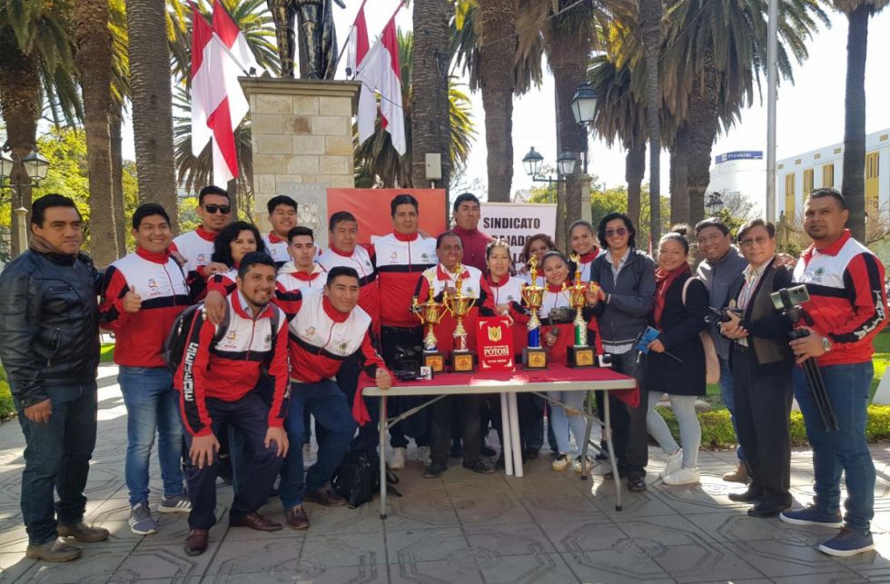 Trabajadores de la prensa tarijeña se destacaron en las Olimpiadas del Sur