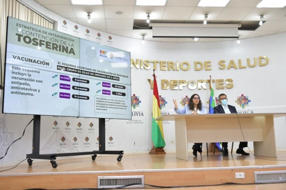 Salud activa plan en Santa Cruz para frenar la propagación de la tosferina