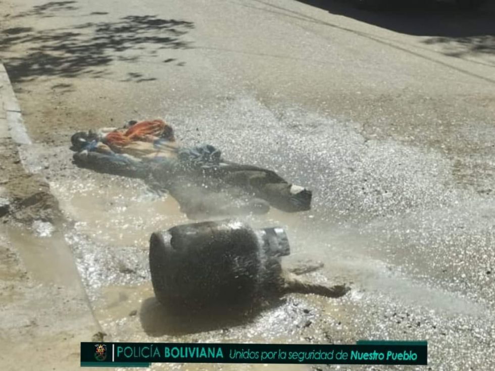 Bomberos controlan fuga de gas en el barrio German Buch de Tarija