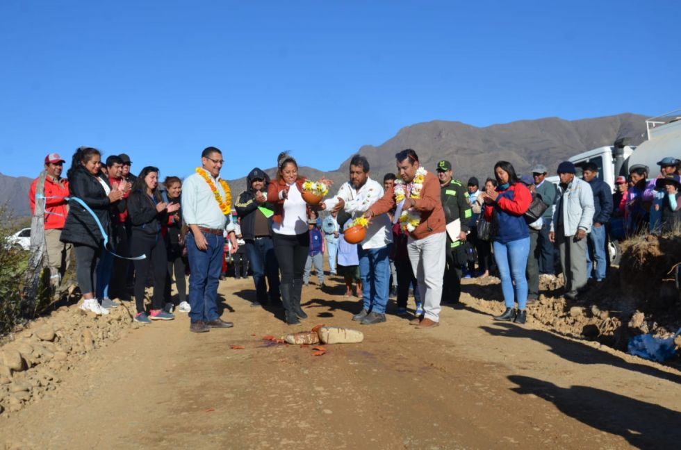 Abren camino entre Muturayo y Calamuchita