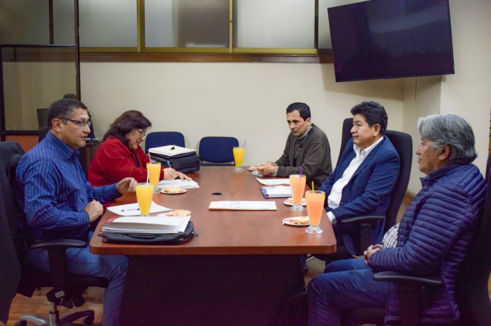Comisión técnica analizará la deuda de la Gobernación de Tarija por la piscina olímpica y el velódromo 