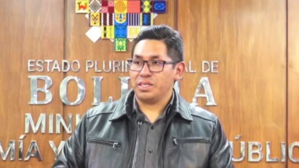 Gobierno reducirá presupuesto a gobernaciones, pero aumentará a alcaldías y universidades