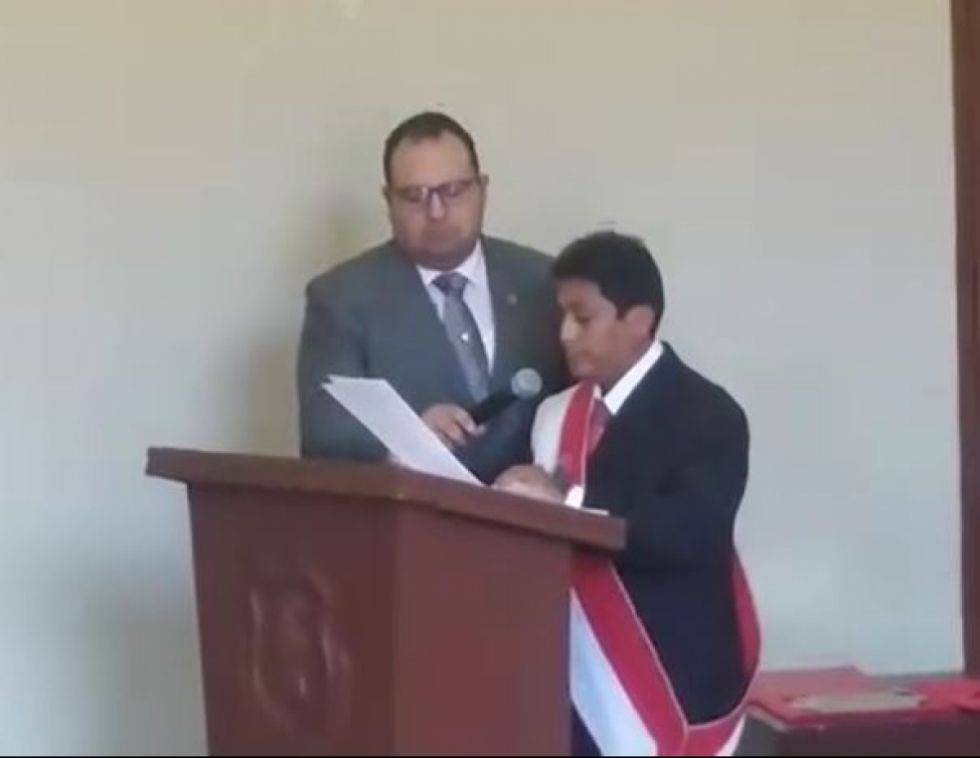 Gira se disculpa con Tarija y asegura que reunión con Paz no fue proclamación