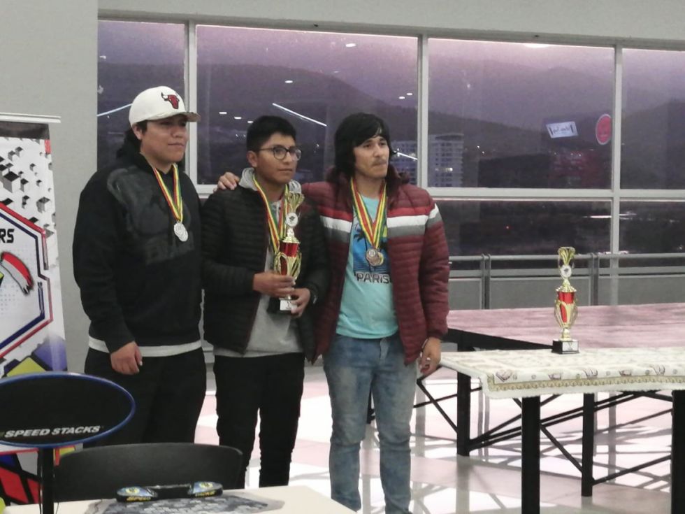 Se llevó adelante el speedcubing Chapacos Cuberos 2023