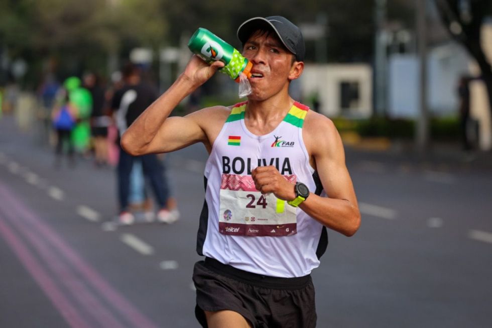¡Récord Histórico! El boliviano Garibay ganó la Maratón de la Ciudad de México
