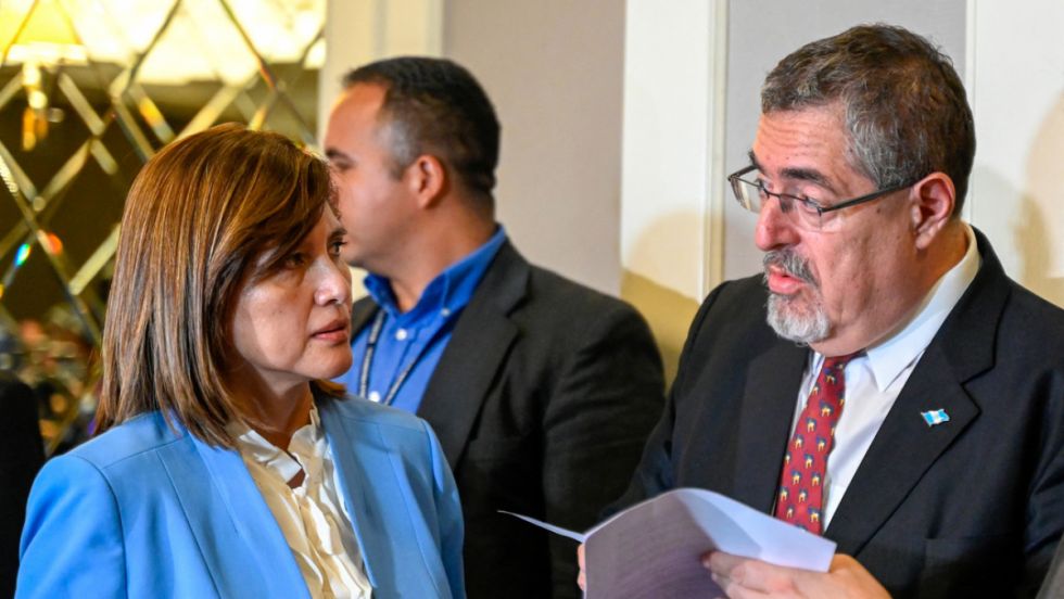 Advierten "peligro de un golpe de Estado" en Guatemala