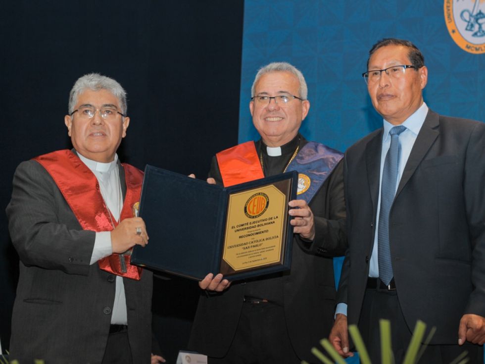 El Vaticano reconoce a la UCB de Bolivia 