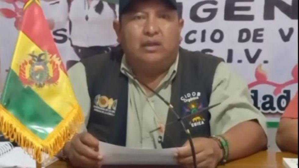 Cidob denuncia la retención de una delegación nepalí, Migración dice que no cumplieron con los trámites