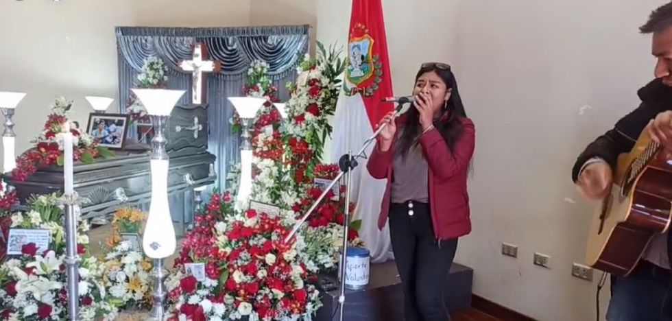 (En Vivo) Rinden emotivo homenaje póstumo a Ernesto 'Sapito' Mealla"