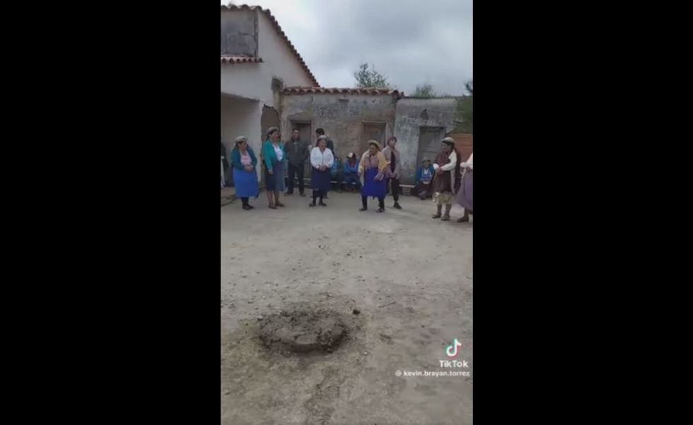 Tarijeñas demuestran su talento jugando a la taba (Video)