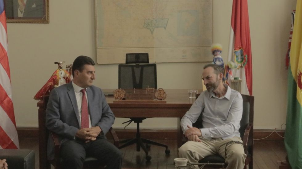Alcalde busca acercamientos con municipios de EE.UU
