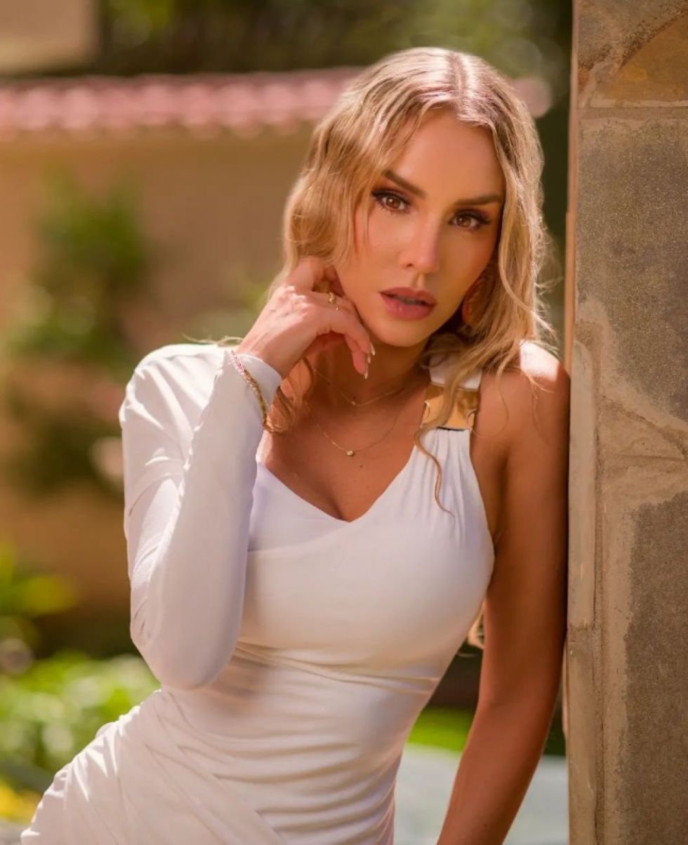 Mariana León y su inmenso atractivo