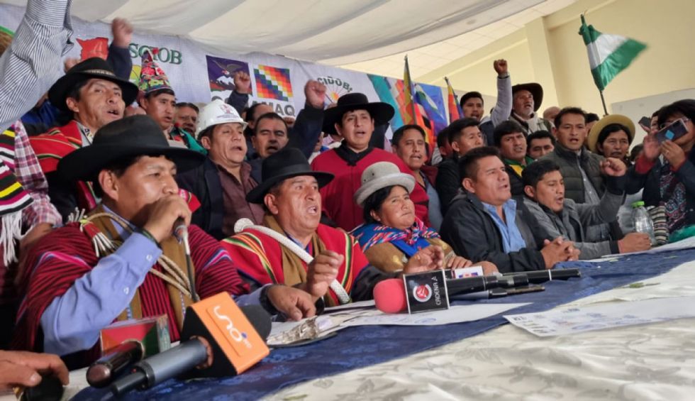Pacto de Unidad oficialista reprende a Evo, desconoce el Congreso de Lauca Ñ y convoca Cabildo en El Alto