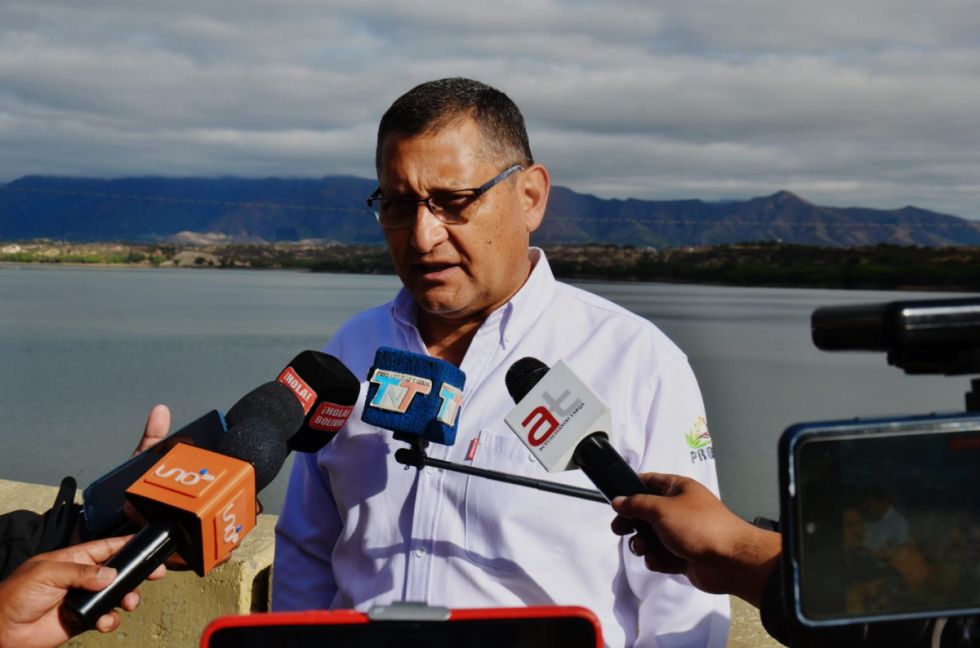 San Jacinto: Gobernación y ENDE acuerdan plan para uso del agua 