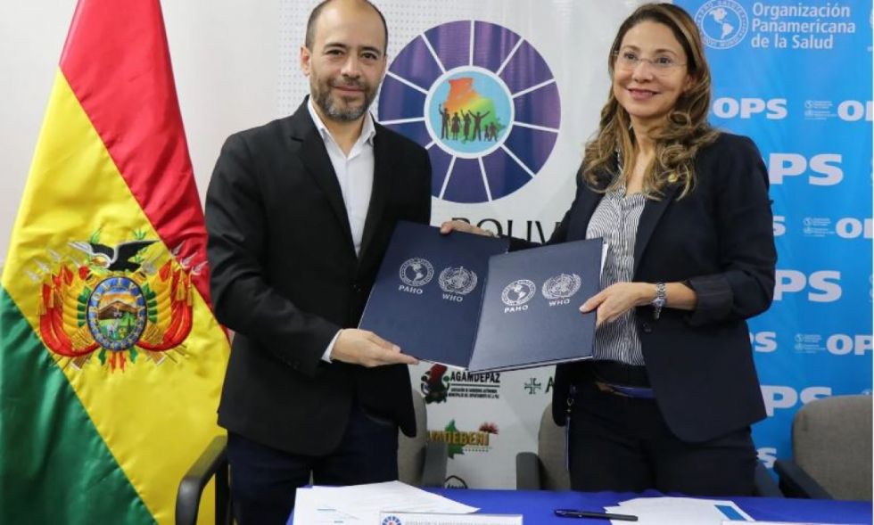 La FAM- Bolivia y la OPS firman acuerdo de cooperación técnica 