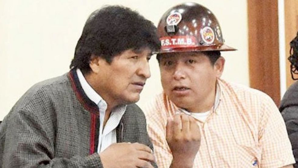 Evo arremete contra Huarachi y le pide que rinda cuentas de los $us 80.000 que recibió de Murillo