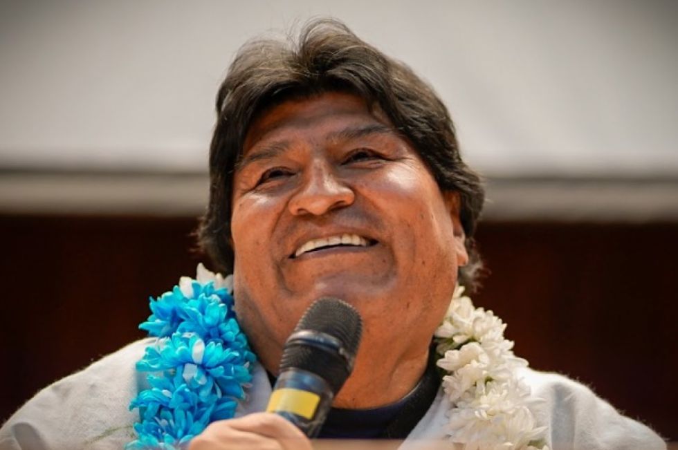 ‘Hay que salvar a Bolivia de Evo’, afirman interculturales afines al Gobierno