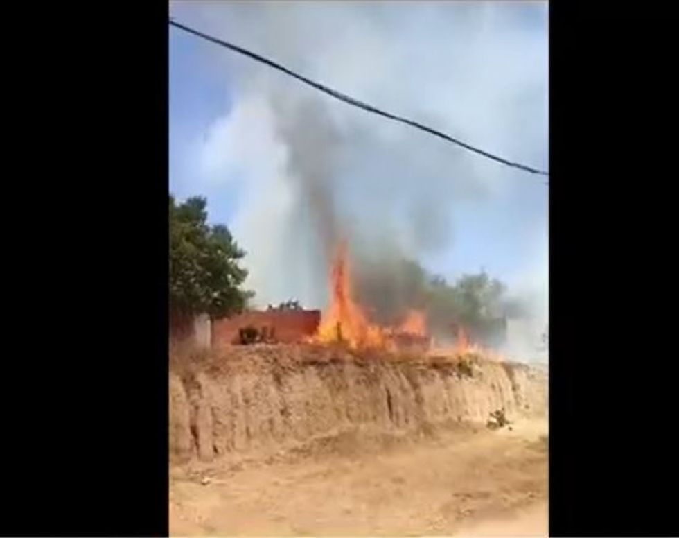 Reportan incendio en el barrio Catedral de Tarija (Video)