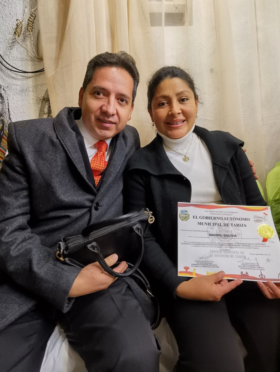 Ángela Rodríguez y su pareja